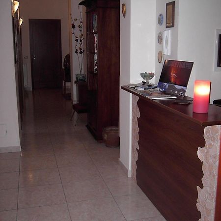 Etna Inn Motta SantʼAnastasia Exteriör bild